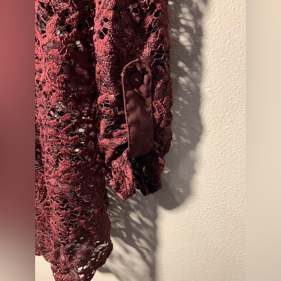 Maurices lace top - Women's plus size 0 - Picture 5 of 7